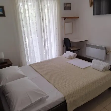 Iro's Cute House شقة