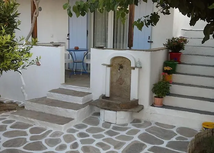 Iro's Cute House * Parikia (Paros)