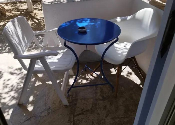 Apartment Iro's Cute House *