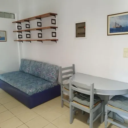 Apartamento Iro's Cute House